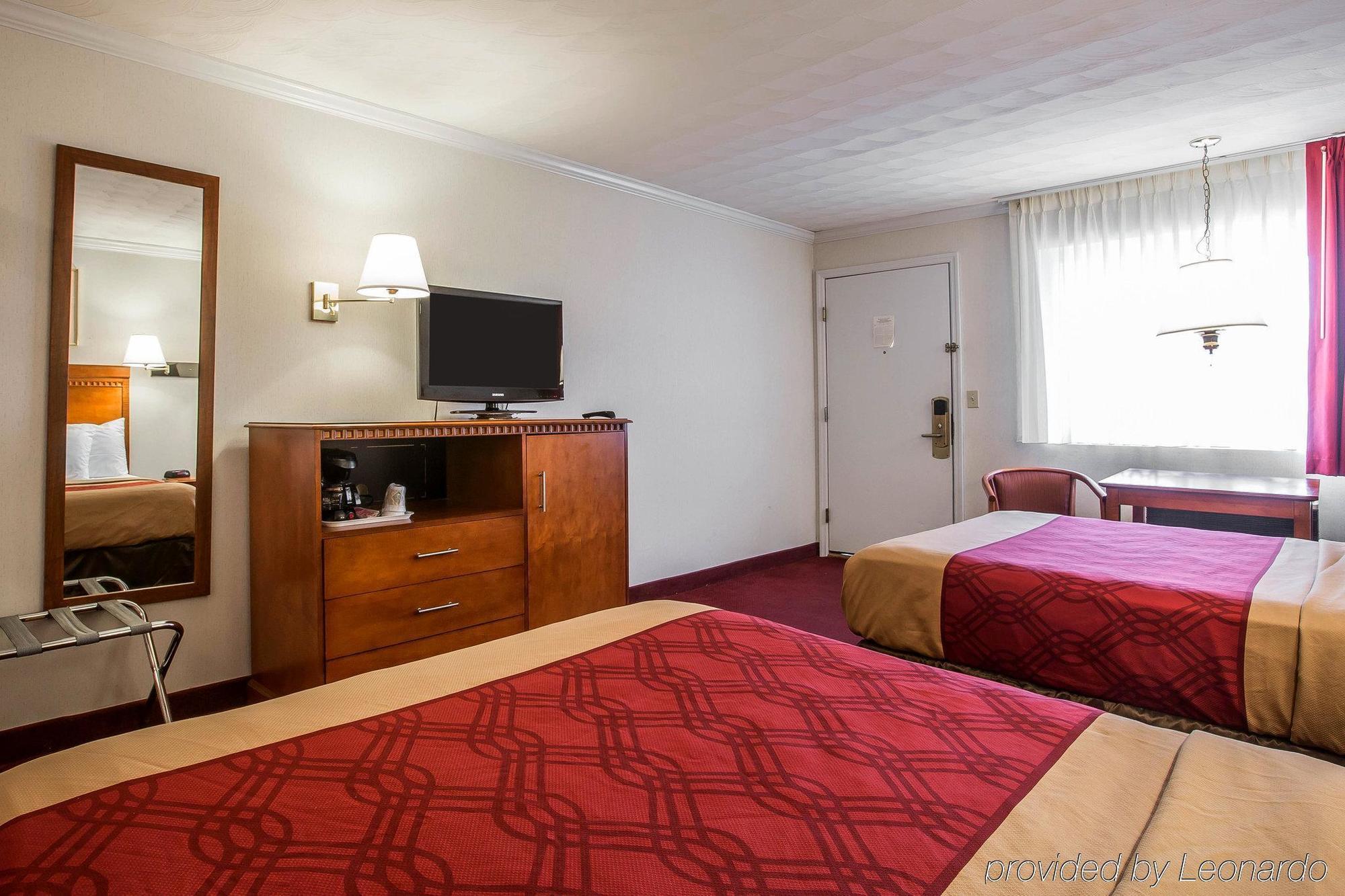 เบย์มอนต์ บาย วินด์แฮม เลคจอร์จ Hotel ภายนอก รูปภาพ