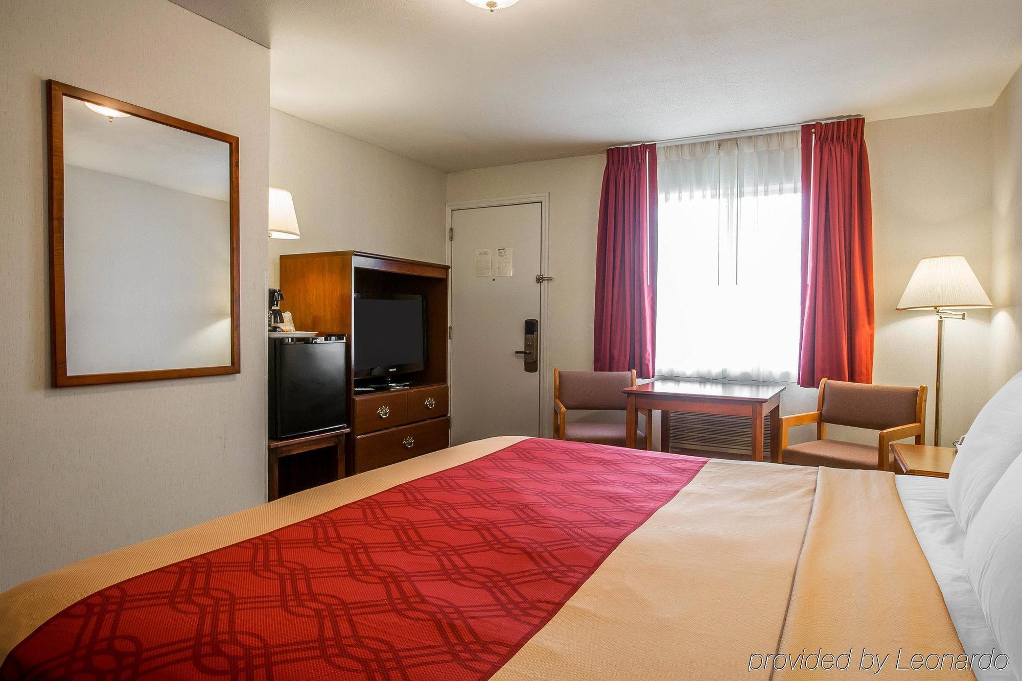 เบย์มอนต์ บาย วินด์แฮม เลคจอร์จ Hotel ภายนอก รูปภาพ