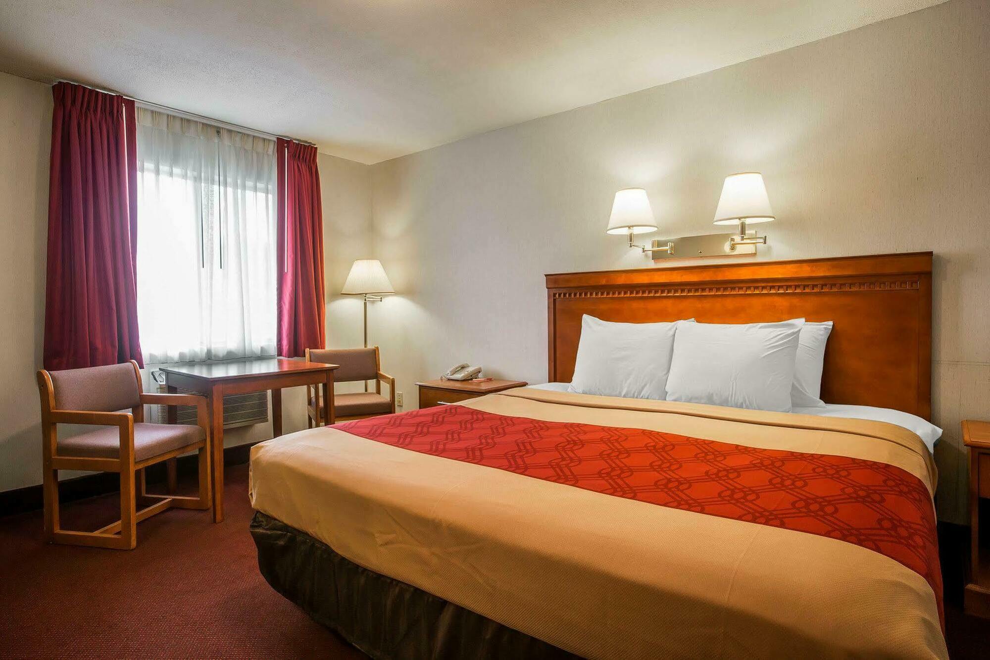 เบย์มอนต์ บาย วินด์แฮม เลคจอร์จ Hotel ภายนอก รูปภาพ